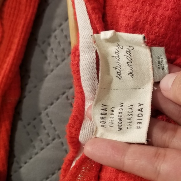 Anthropologie thermal v-neck longsleeve top - Picture 8 of 8